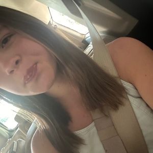 Meet your Posher, Myla